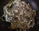 Foto del paso 2 de la receta: Omelette de claras con rajas, nopales y requesón
