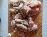 Gombás, tejfölös csirkemell sütőben sütve recept fázis 1 fotója