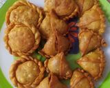 A picture of step 9 of Singhara or Samosa Recipe.