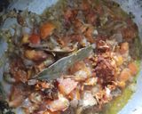 A picture of step 3 of Kathiyawadi sev tamatar ki sabji.