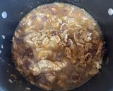 A picture of step 4 of Shrimp and Chicken Pancit Canton.