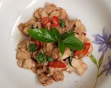 Gambar langkah 6 resipi Ayam pad krapow #munahmasak.