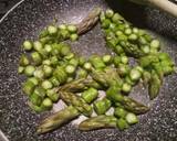 Prawn and asparagus quiche recipe step 2 photo