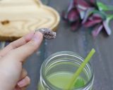 Hình bước làm 2 của món Nước ép Cóc Xí muội