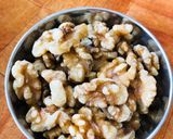 અખરોટ નો હલવો (Walnut Halwa Recipe In Gujarati) રેસીપી સ્ટેપ1ફોટો