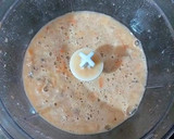 Foto del paso 6 de la receta: Pimiento rojo asado relleno de gambas con crema de gambas