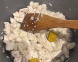 Tárkonyos csirkeragu leves recept fázis 1 fotója