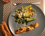 Lazac póréhagymás spárgával recept fázis 6 fotója