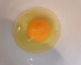 Foto del paso 4 de la receta: Coca de Cebolla confitada con Sobrasada