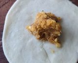 A picture of step 4 of Moong Dal Khasta Kachori.