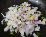A picture of step 4 of Gobi Manchurian.