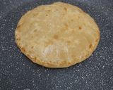 A picture of step 5 of Liquid dough paratha.
