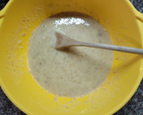 Foto del paso 1 de la receta: Bizcochitos de avena con mucha banana y pasas de uva