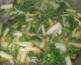 Foto langkah ke 3 dari resep Tumis Sayur Ayam Tepung.