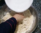 A picture of step 2 of Asian Patatoe paratha.