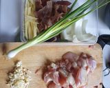 รูปขั้นตอนการทำที่ 1 ของ ไก่ผัดขิง