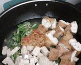 Foto langkah ke 2 dari resep Sayur santan kacang panjang tahu pong.