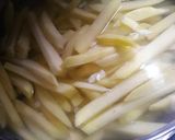 Foto langkah ke 2 dari resep Kentang goreng ala KFC.