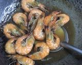 รูปขั้นตอนการทำที่ 1 ของ กุ้งอบน้ำมันหอย