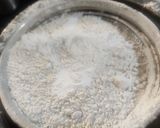 A picture of step 4 of Christmas Cake.