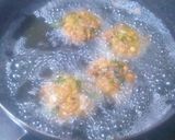 A picture of step 3 of Masala Vada.