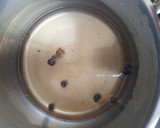 A picture of step 2 of Pickled cucumber.