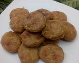Foto langkah ke 6 dari resep Perkedel Kentang Ayam.