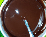 Foto del paso 38 de la receta: Tarta con mousseline de chocolate y ganache acompañada de helado