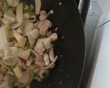 Φωτογραφία βήματος 6 της συνταγής Noodles αυγού με κοτόπουλο