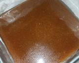 A picture of step 6 of Caramel toffee with almonds.