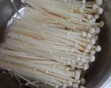 小黃瓜炒金針豆芽的食譜步驟1照片