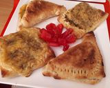 A picture of step 9 of Pizza puff pastry.