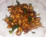 Foto langkah ke 5 dari resep Cumi Saus Tiram Pedas Manis #menuramadhan #bikinramadhanberkesan.