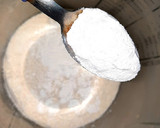 Foto del paso 2 de la receta: Torta esponjosa con leche condensada