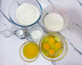 A picture of step 1 of Easy Crepe.