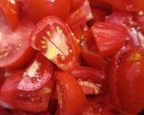 Germán tradicional schinken 🧄🍅(csirkemell bazsalikomosan friss paradicsomos) recept fázis 5 fotója