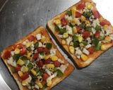 A picture of step 4 of Bread Pizza.