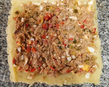 Foto del paso 7 de la receta: Pastel de puré de patatas relleno de atún y verduras