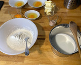 Foto del paso 1 de la receta: Eclairs con cremoso de pomelo y profiteroles !!!
