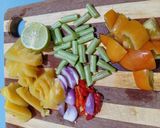 Foto langkah ke 4 dari resep Papeda Tapioka & Patin Kuah Nanas.