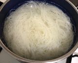 Foto del paso 2 de la receta: Fideos chinos (chow mein)