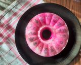 Foto langkah ke 3 dari resep Puding Susu Buah Naga.
