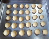 Foto langkah ke 4 dari resep Double Milky Cookies.