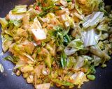 A picture of step 5 of Pasta with broad beans and ricotta.