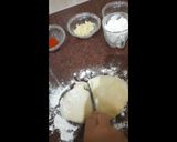 A picture of step 3 of Garlic Pastry Paratha.