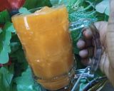 A picture of step 3 of 🥕 carrot+🥭 mango smoothie.
