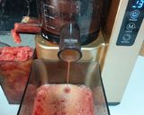 A picture of step 1 of Carrot and orange juice.