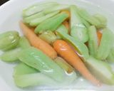 Hình bước làm 1 của món Trứng chiên rau củ
