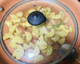 आलू की भुजिया (aloo ki bhujia recipe in Hindi) रेसिपी चरण 2 फोटो