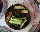 A picture of step 4 of Shredded chicken with cucumber salad.